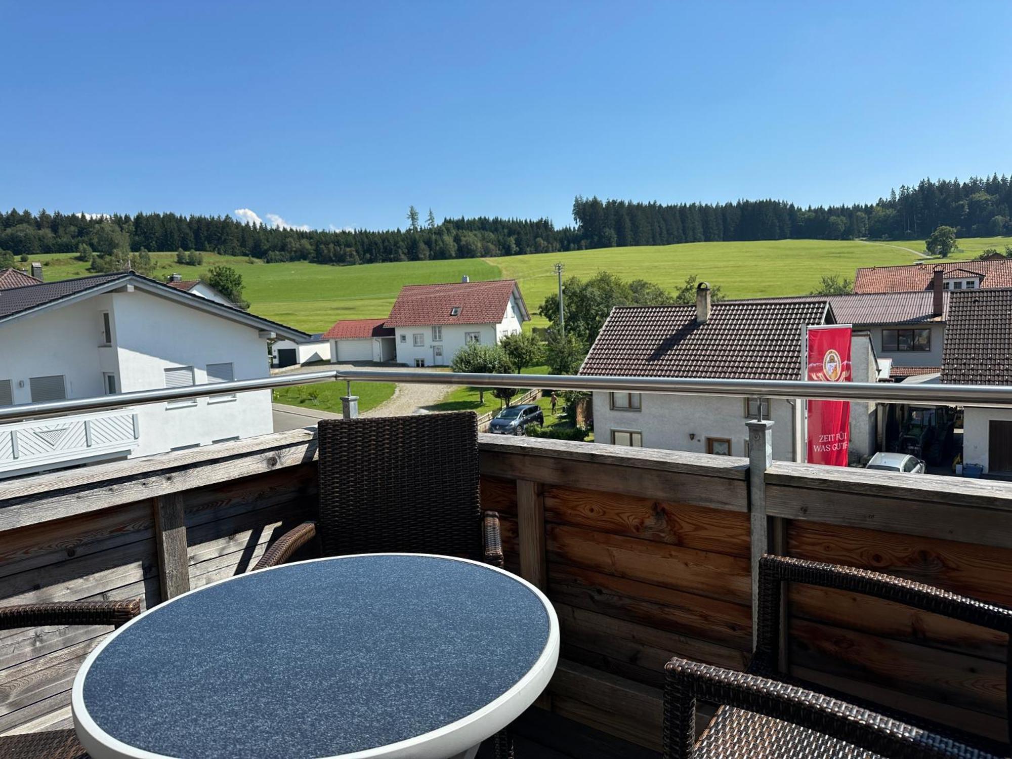 Landgasthaus Zum Kreuz Gbr Isny im Allgäu Kültér fotó